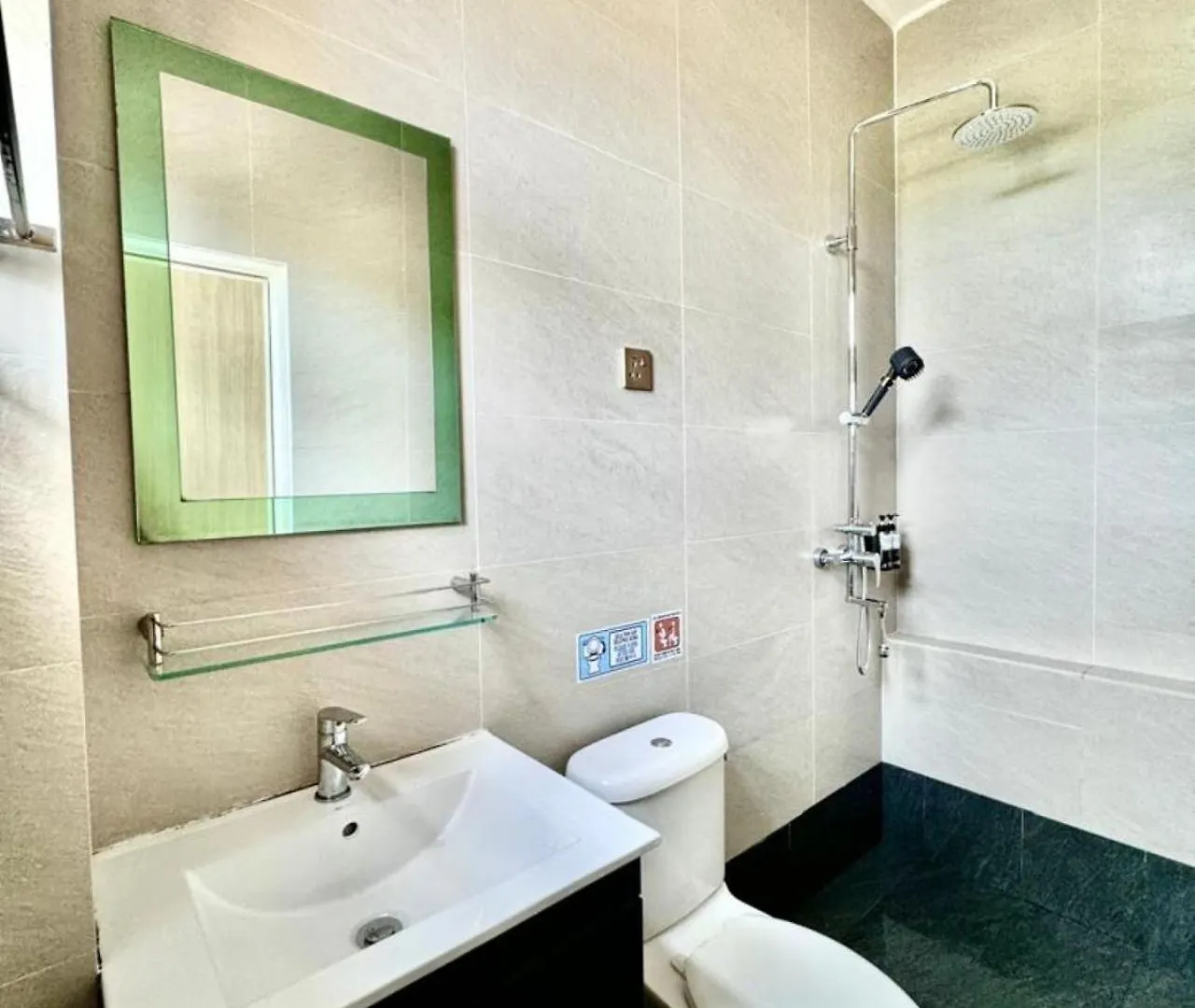 Mount Austin Jb Homestay 3 Beds Free 2-3 Car Parks Johor Bahru Holiday home
